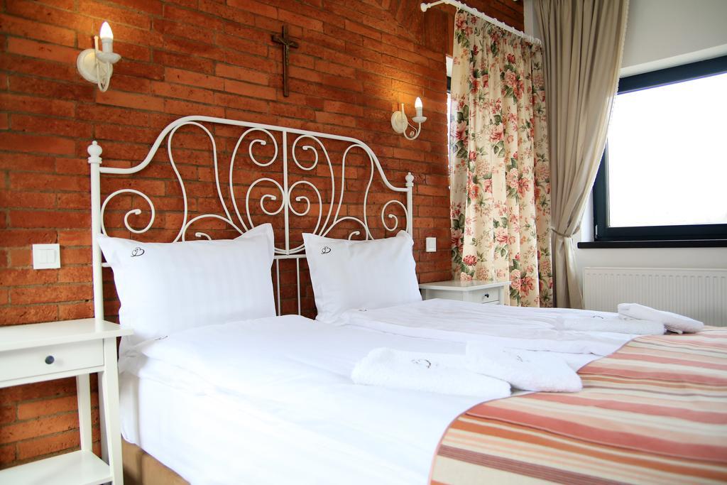 Conacul Bratescu Hotel Bran  Exterior photo