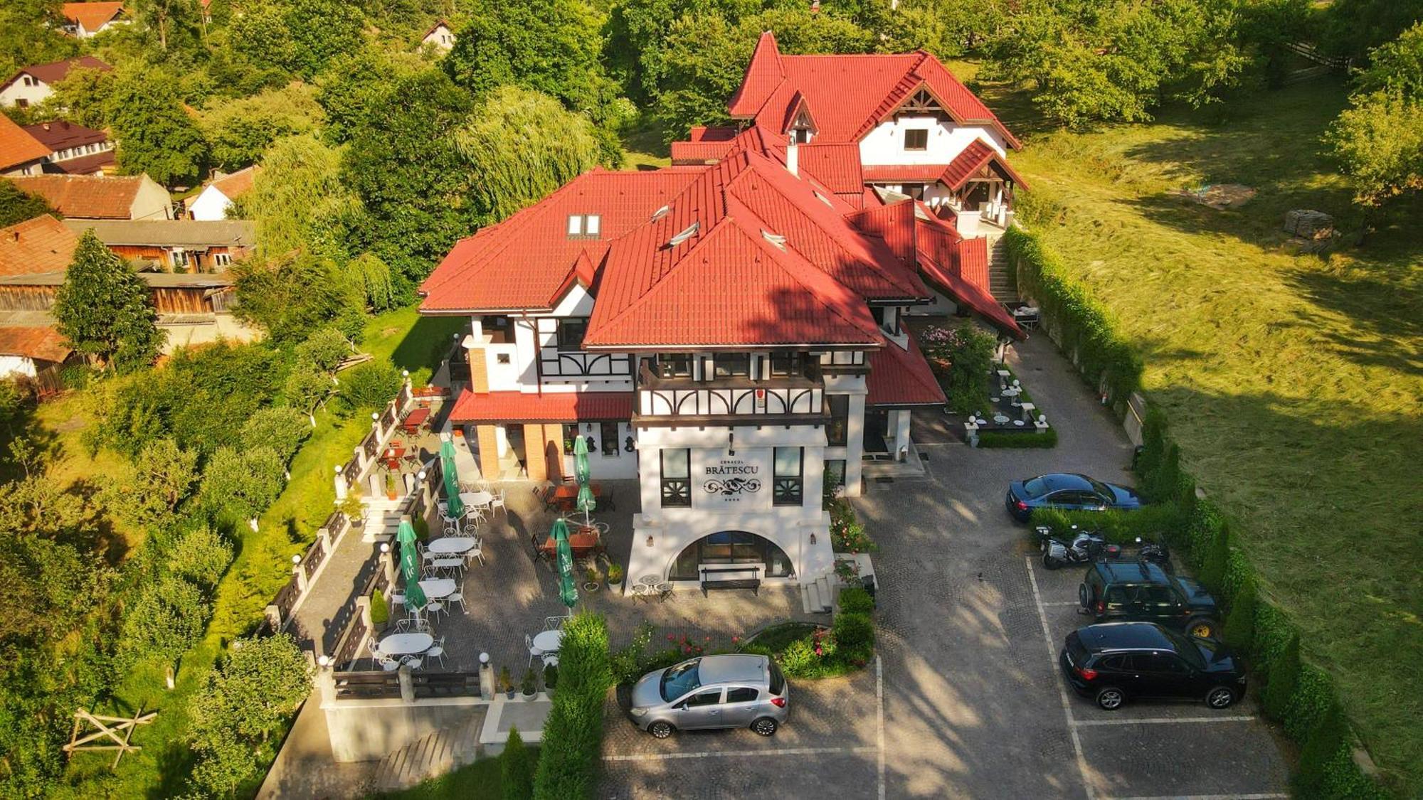 Conacul Bratescu Hotel Bran  Exterior photo