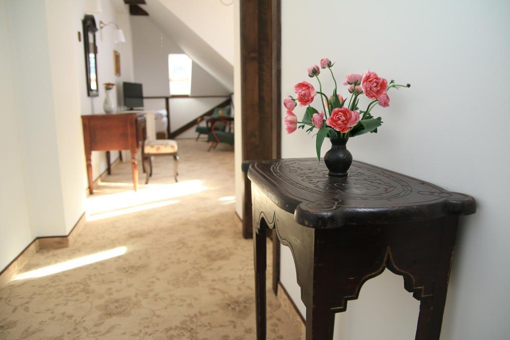 Conacul Bratescu Hotel Bran  Room photo