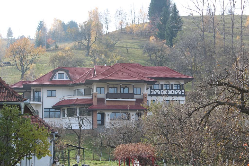 Conacul Bratescu Hotel Bran  Exterior photo