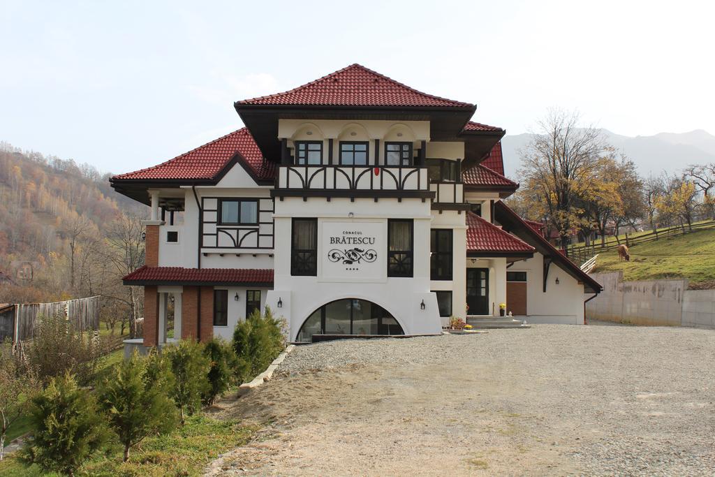 Conacul Bratescu Hotel Bran  Exterior photo